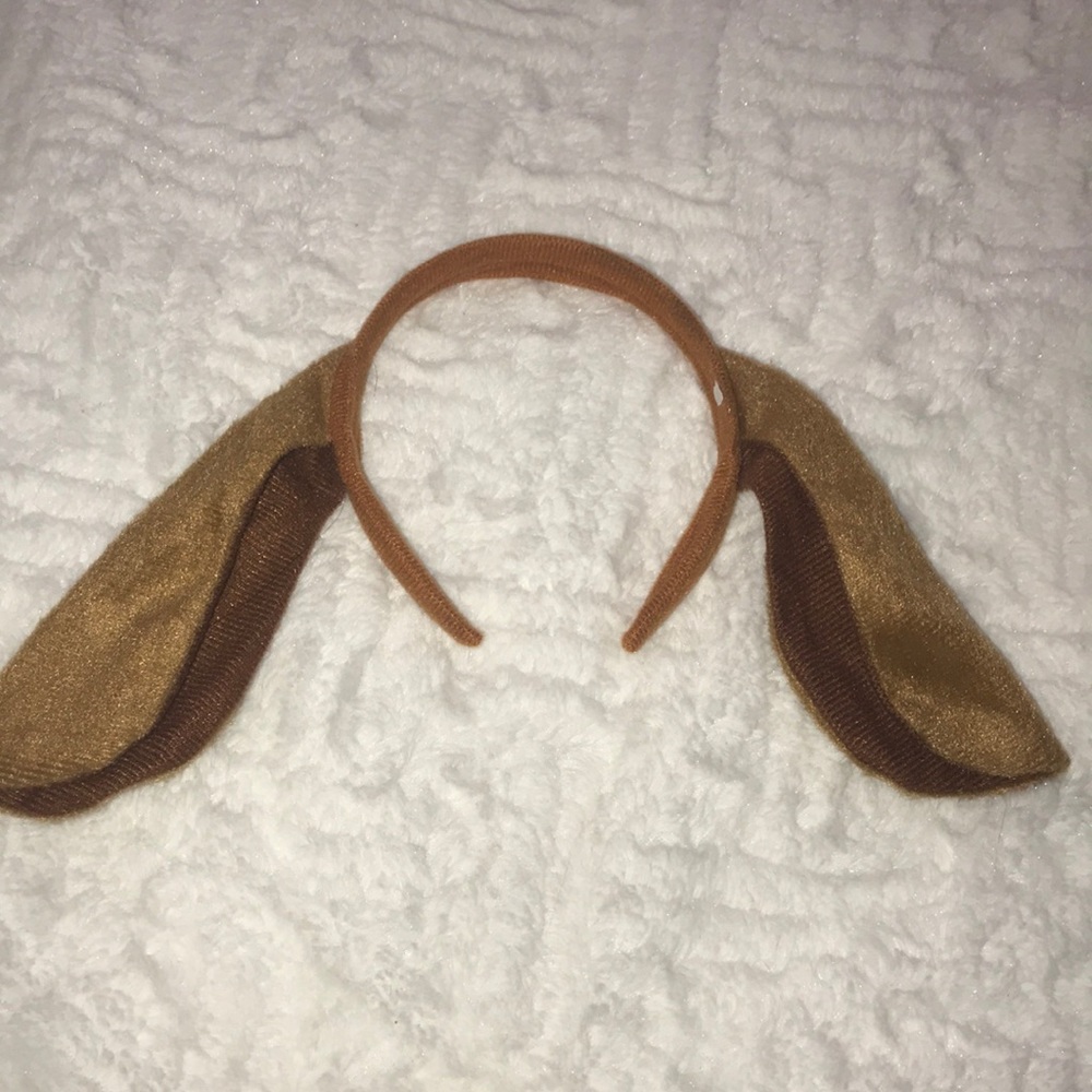 Dog ears